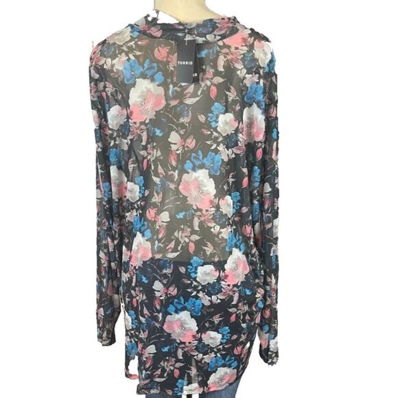Torrid +6 Sheer Mesh Black Floral Mock Neckline Long Sleeve Pullover Blouse - Picture 4 of 6